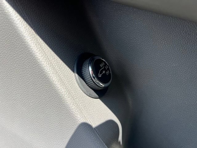 Used 2020 Cadillac XT6 Premium Luxury w/ LPO, Floor Liner Package FWD image 30