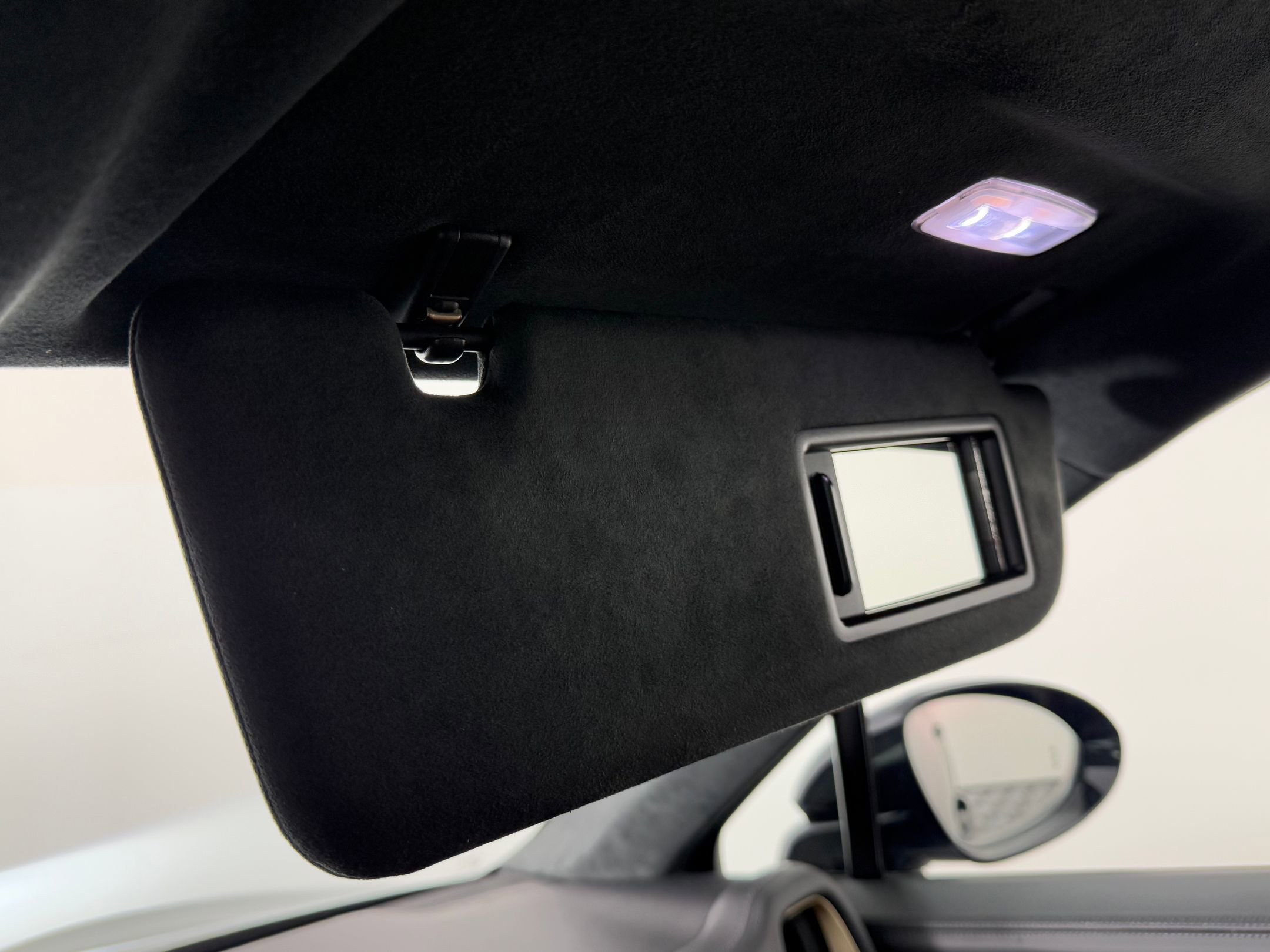 New 2026 Porsche Cayenne Turbo image 28