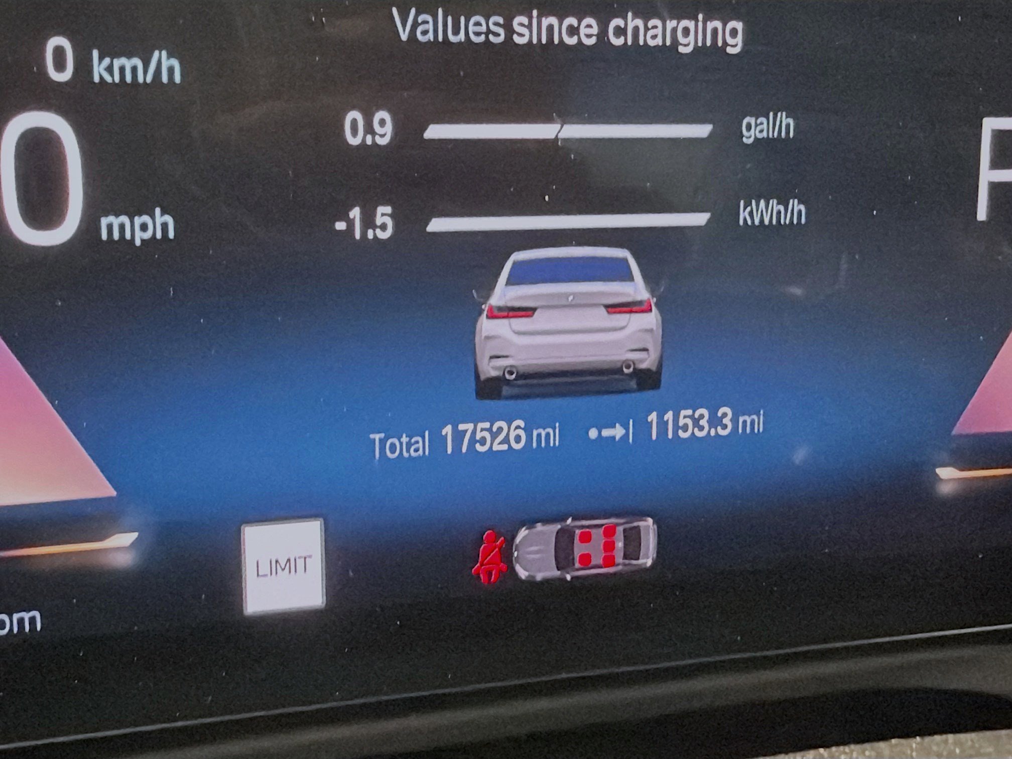 Used 2024 BMW 330e w/ Convenience Package image 16