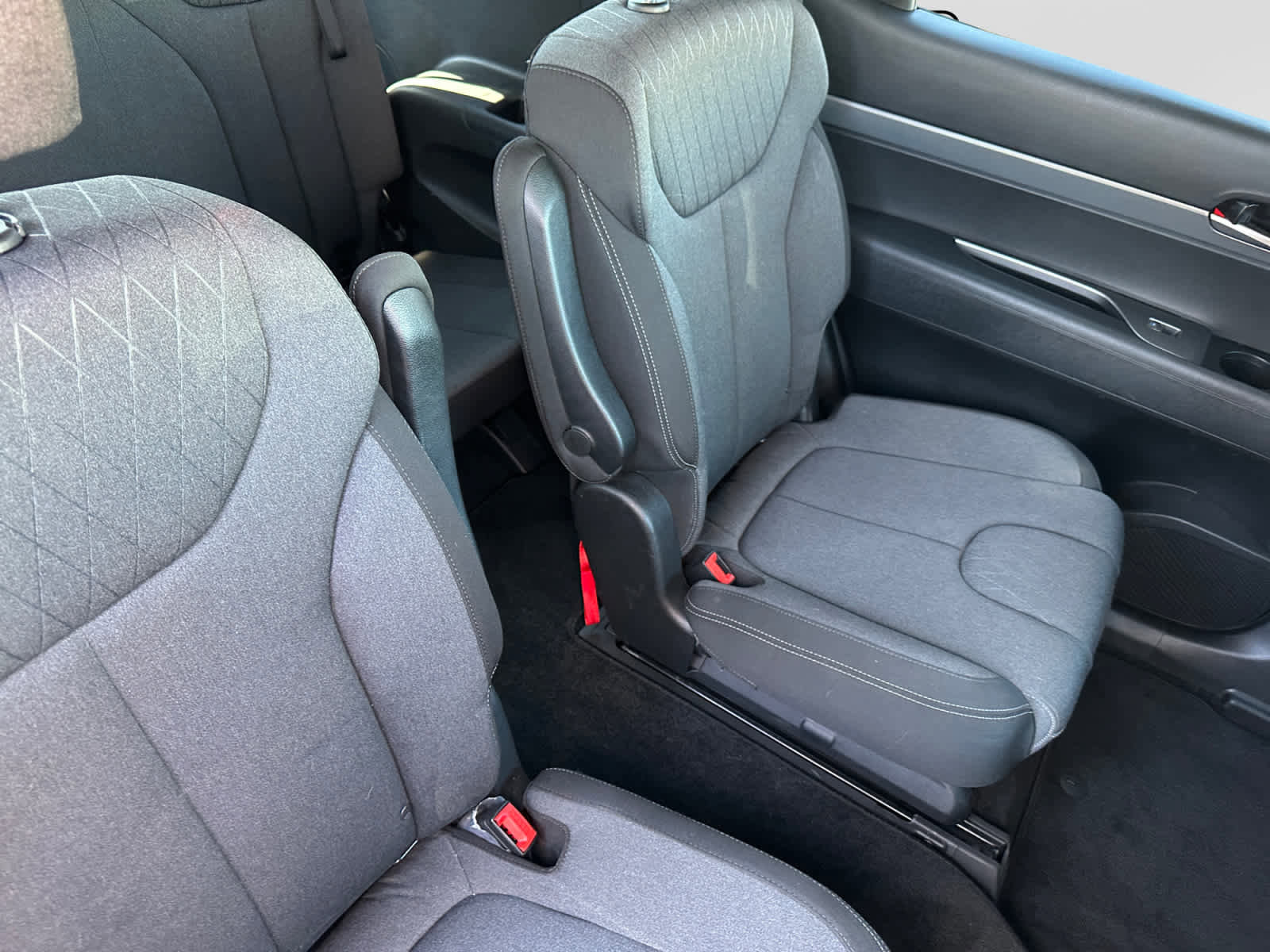 Used 2022 Hyundai Palisade SEL FWD image 18