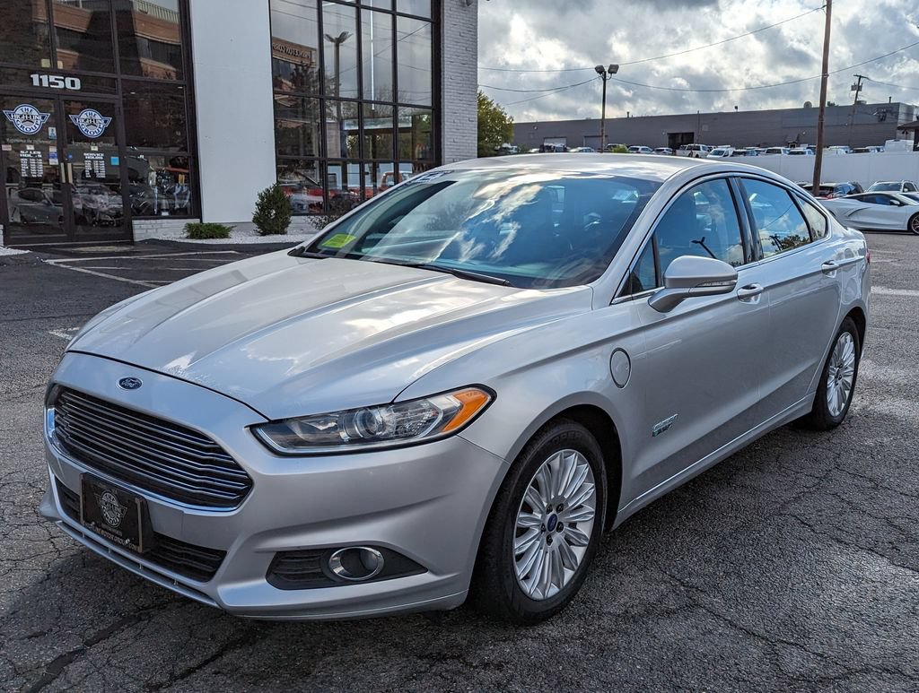 Used 2014 Ford Fusion Energi SE w/ Driver Assist Package FWD image 2