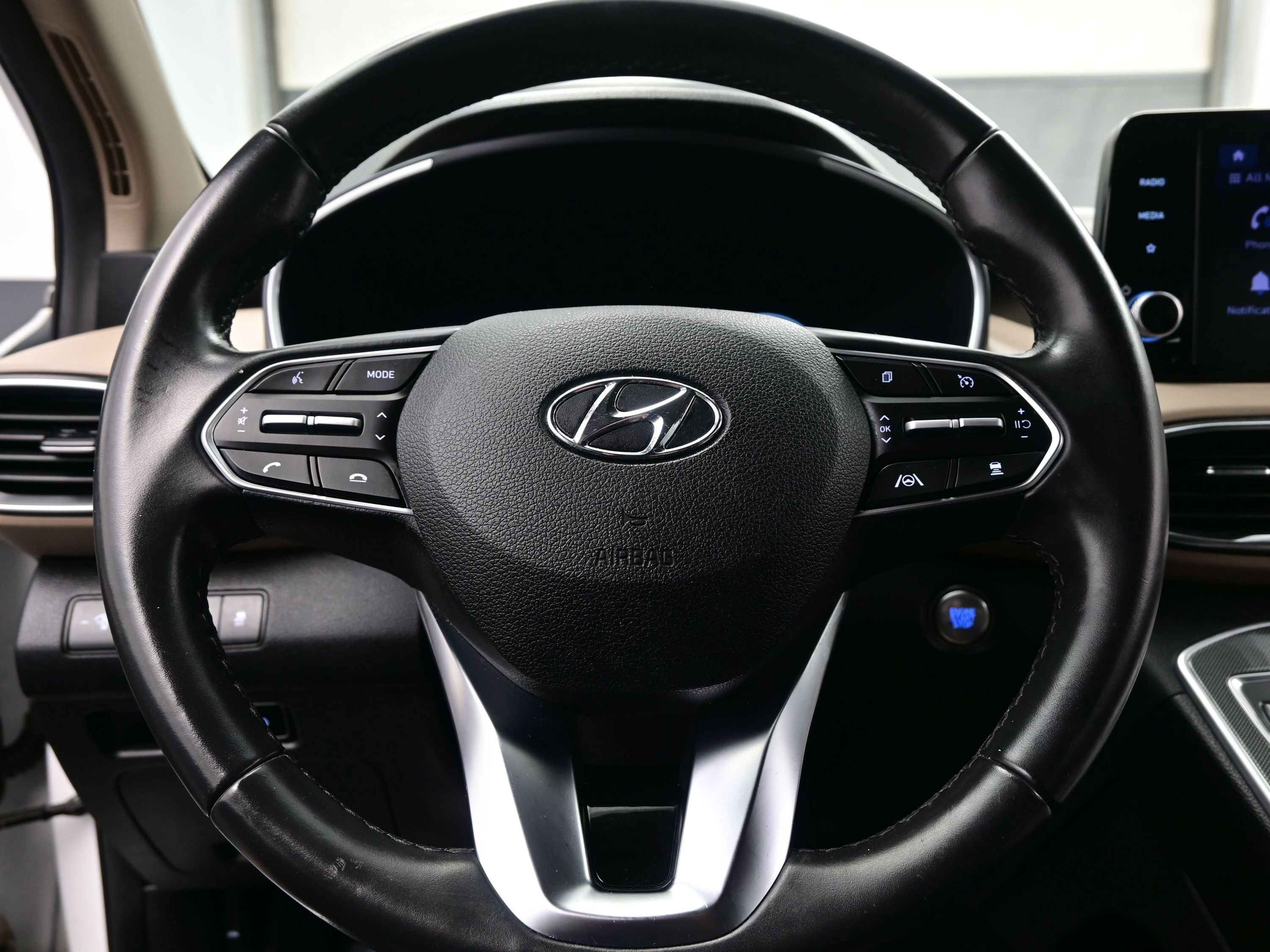 Certified 2021 Hyundai Santa Fe SEL w/ Convenience Package image 21