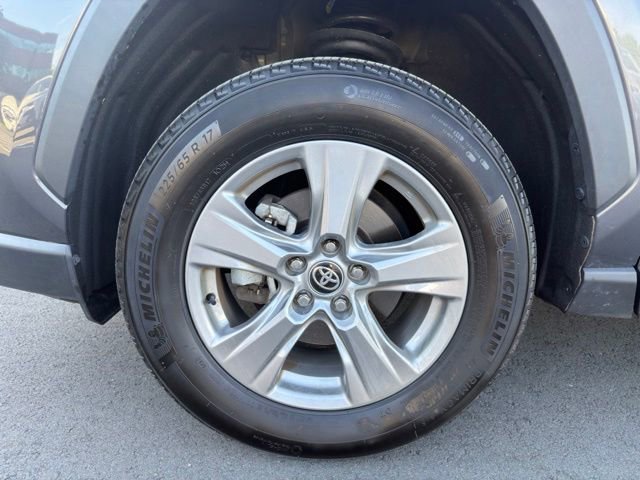 Used 2024 Toyota RAV4 XLE w/ Convenience Package AWD/4WD image 31