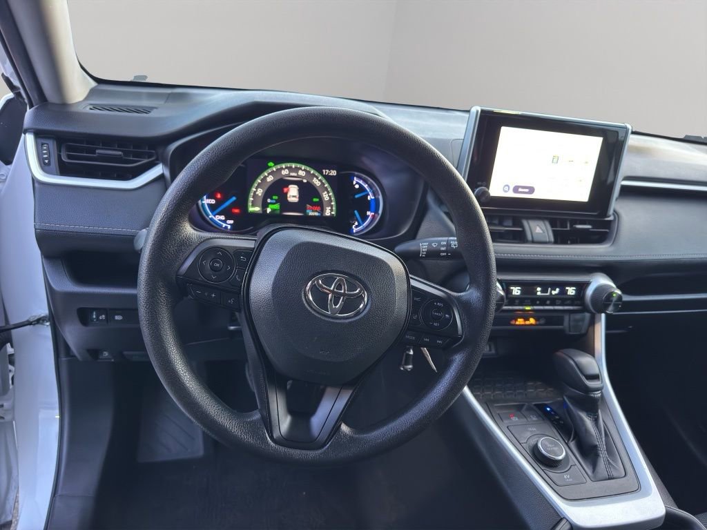 Used 2024 Toyota RAV4 LE image 11