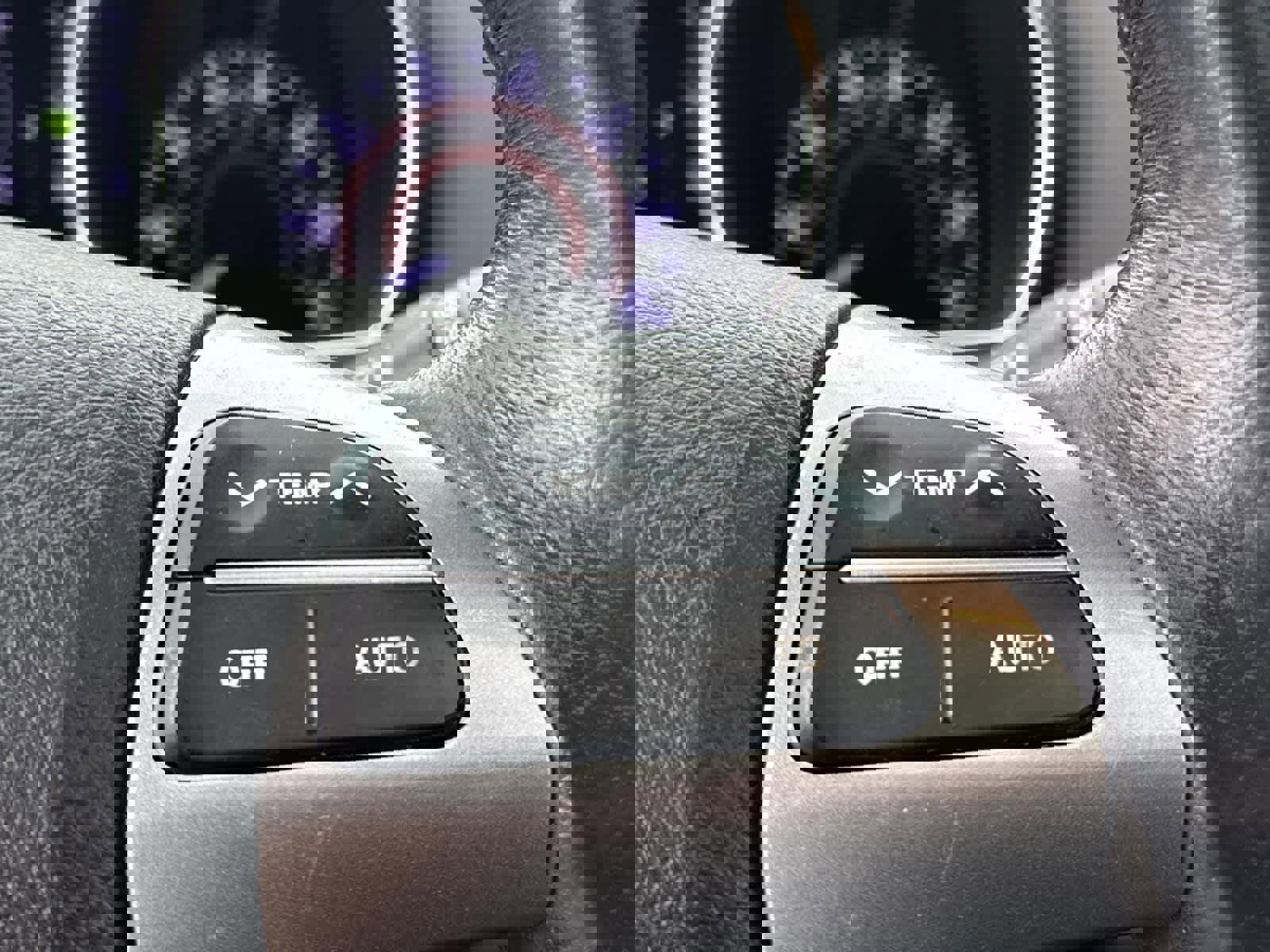 Used 2013 Toyota Highlander Limited image 14