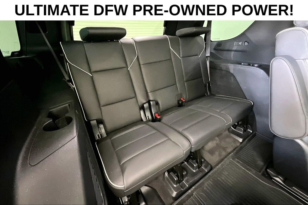 Used 2025 Cadillac Escalade Sport w/ Touring Package AWD/4WD image 34