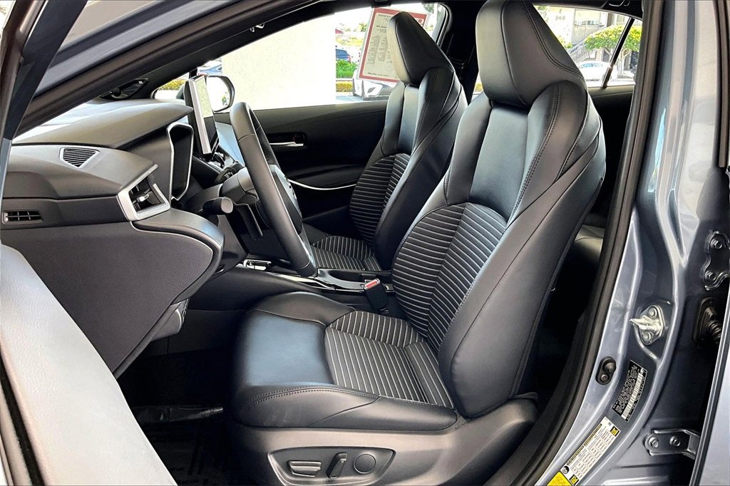 Certified 2025 Toyota Corolla XSE image 21