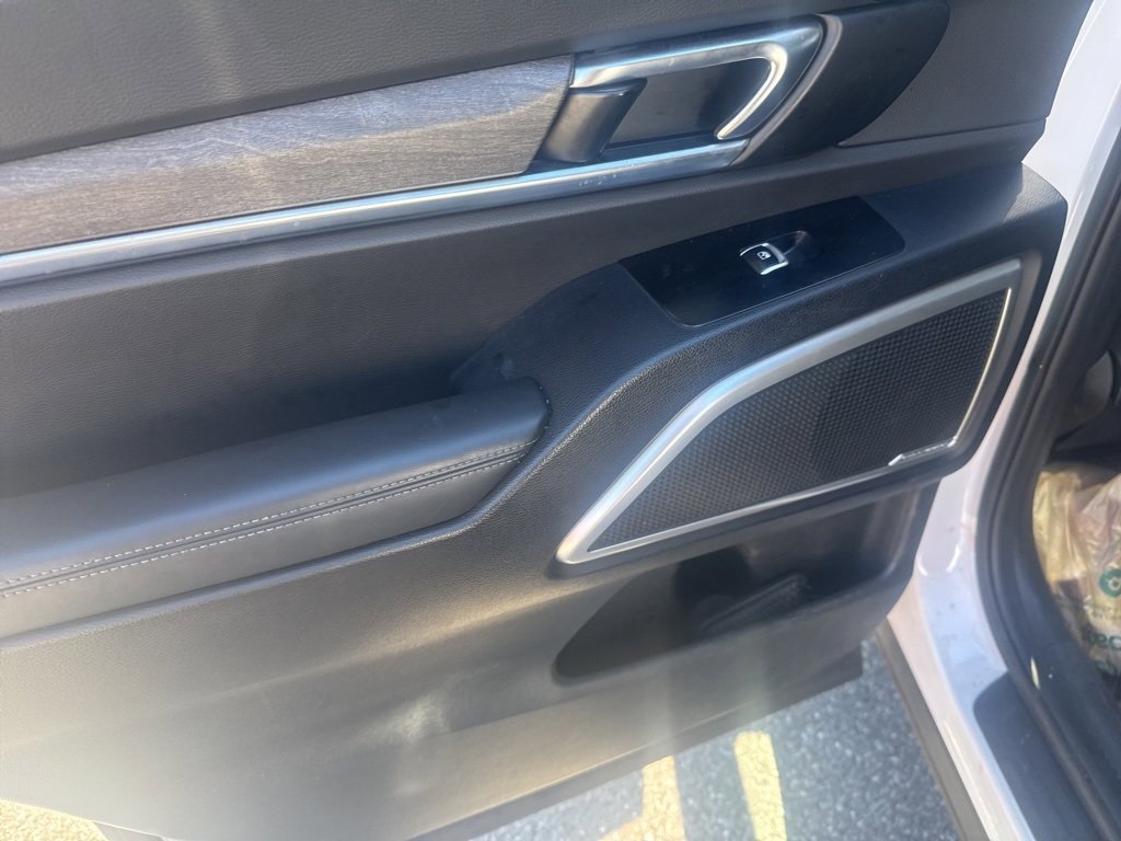 Used 2022 Kia Telluride EX w/ EX Premium Package image 12