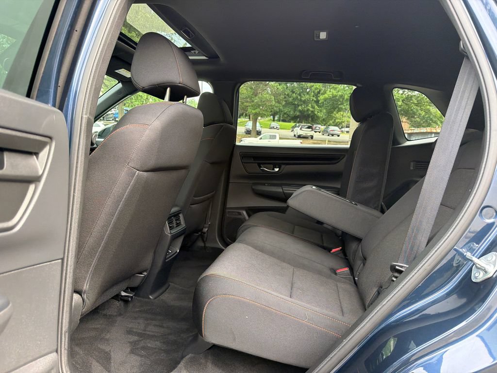 Used 2024 Honda CR-V Sport image 17