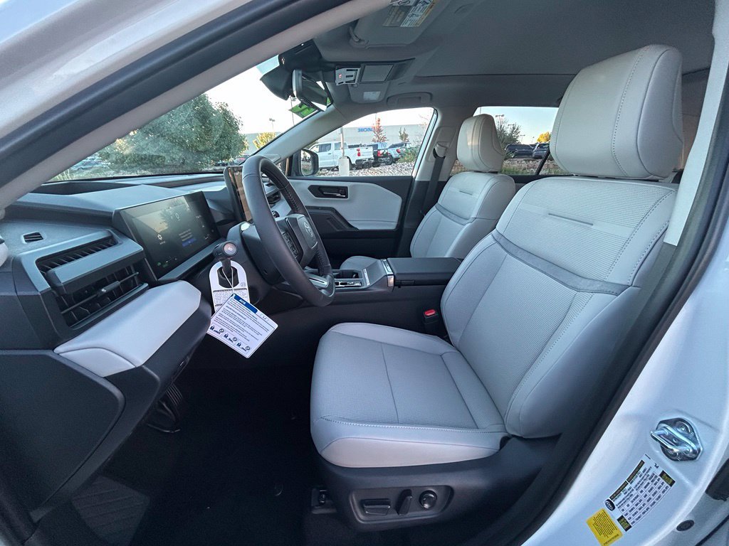 Used 2026 Toyota RAV4 SE w/ Convenience Package AWD/4WD image 11
