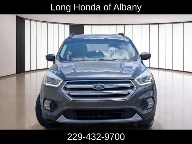 Used 2019 Ford Escape SEL FWD image 2