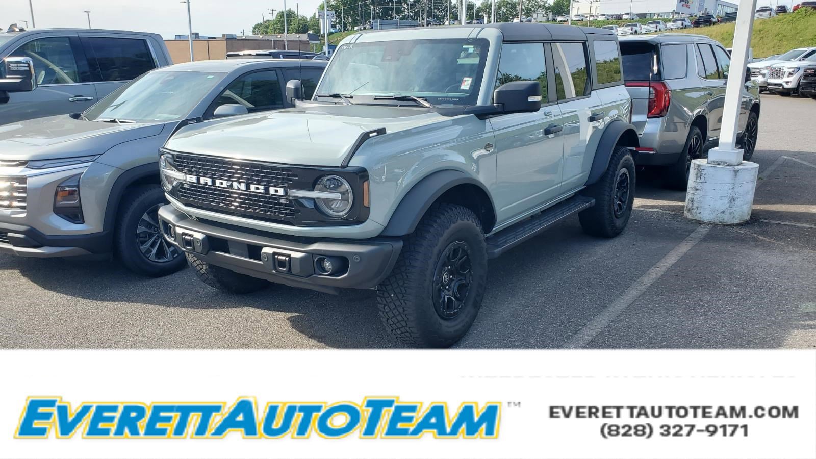 Used 2023 Ford Bronco Wildtrak AWD/4WD image 1