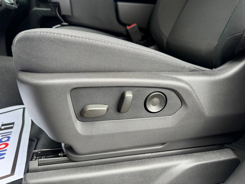 New 2026 Chevrolet Silverado 1500 Custom Trail Boss AWD/4WD image 20