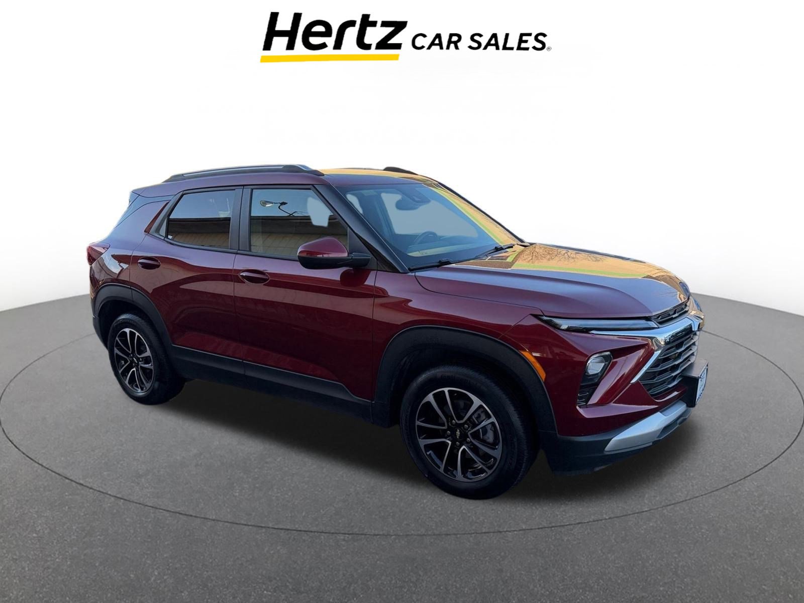 Used 2025 Chevrolet TrailBlazer LT FWD image 1