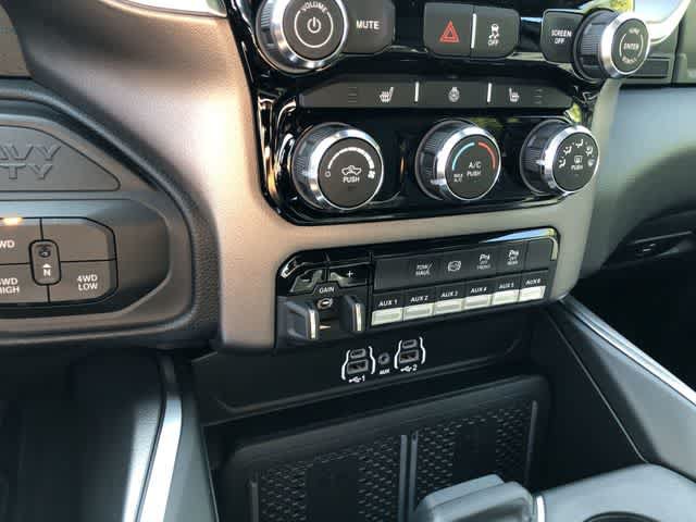 New 2026 RAM 3500 Big Horn AWD/4WD image 26