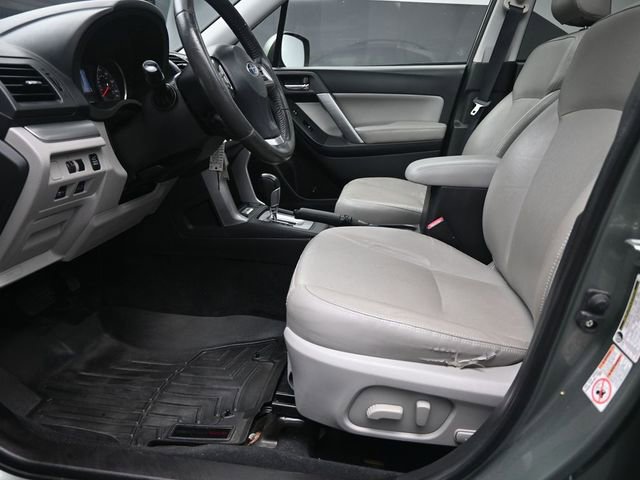 Used 2015 Subaru Forester 2.5i Limited AWD/4WD image 17