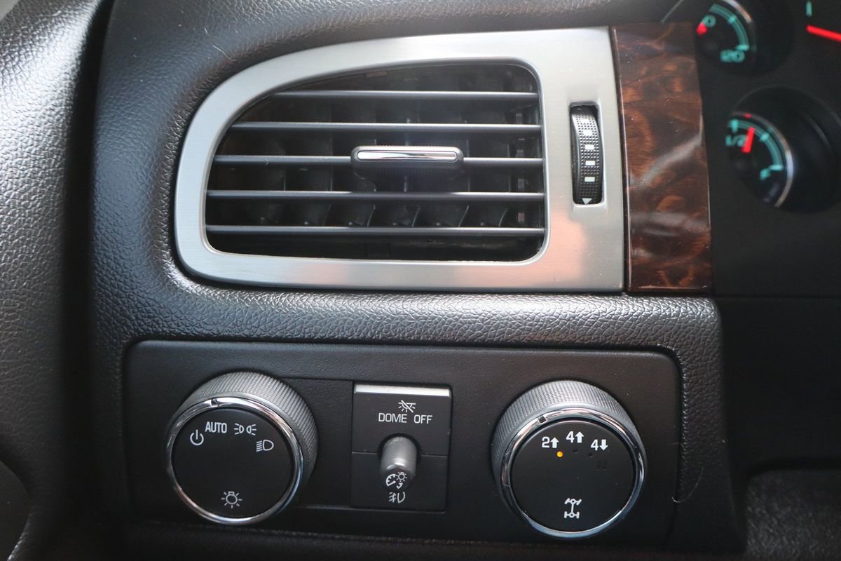 Used 2014 GMC Sierra 2500 Denali image 29