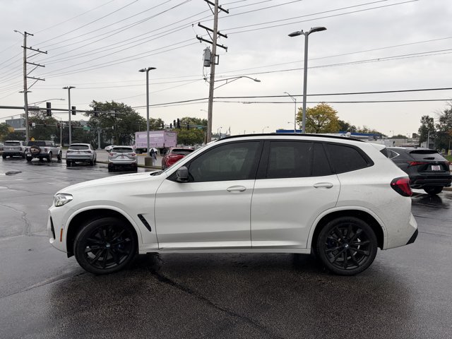 Used 2022 BMW X3 M40i AWD/4WD image 2