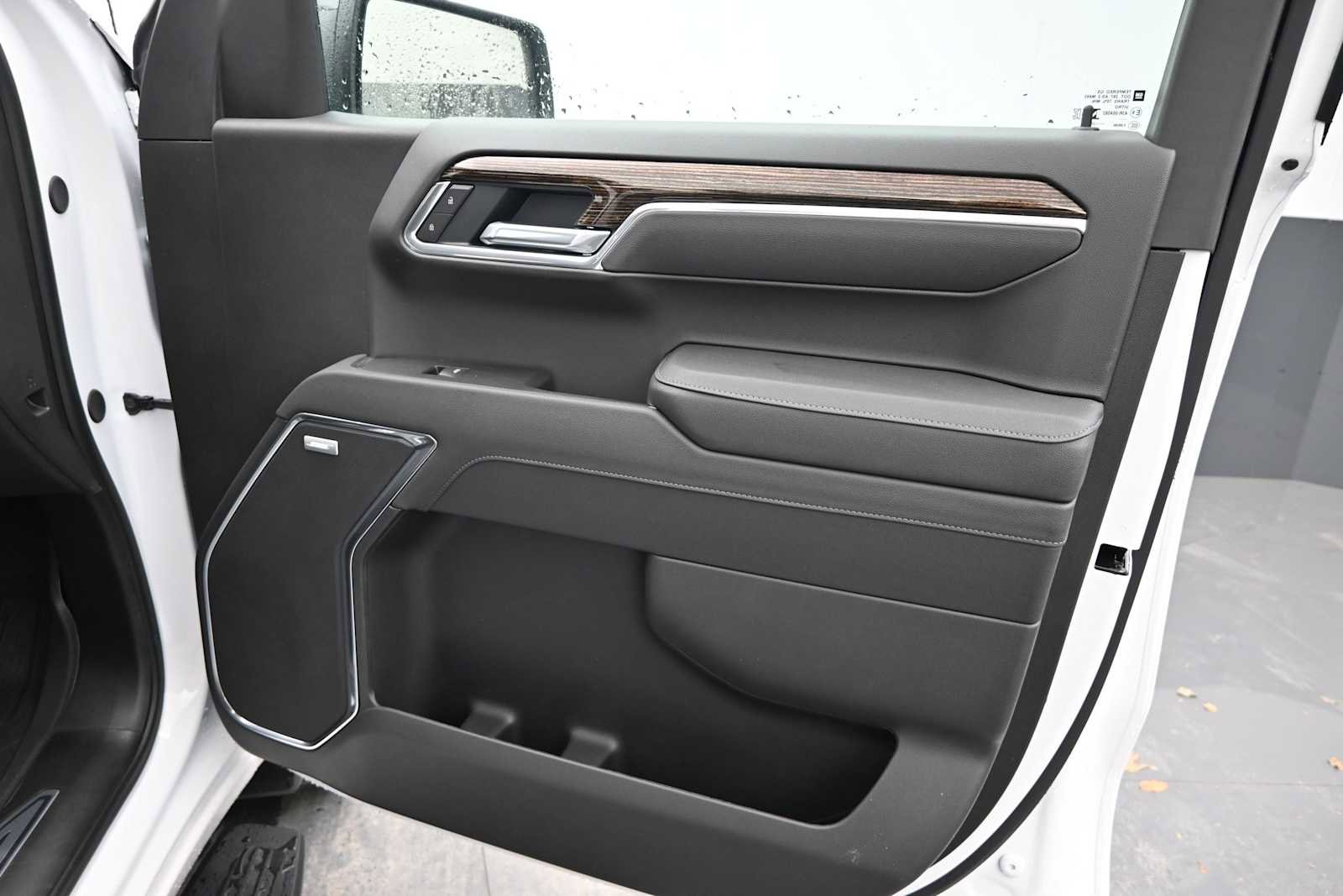 New 2026 GMC Sierra 1500 Elevation w/ Elevation Premium Package AWD/4WD image 21