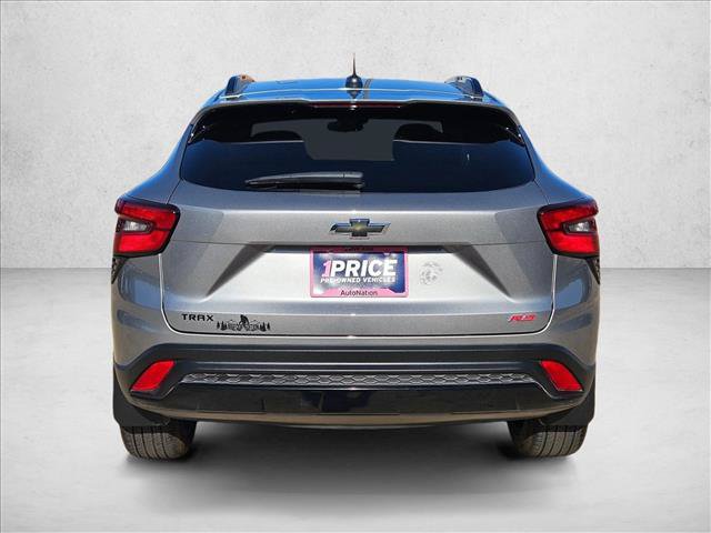 Used 2025 Chevrolet Trax RS FWD image 7