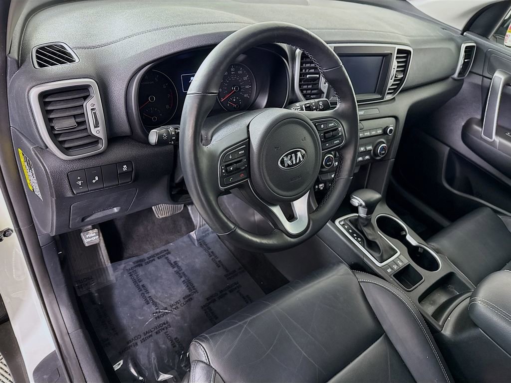 Used 2017 Kia Sportage EX w/ EX Premium Package image 19