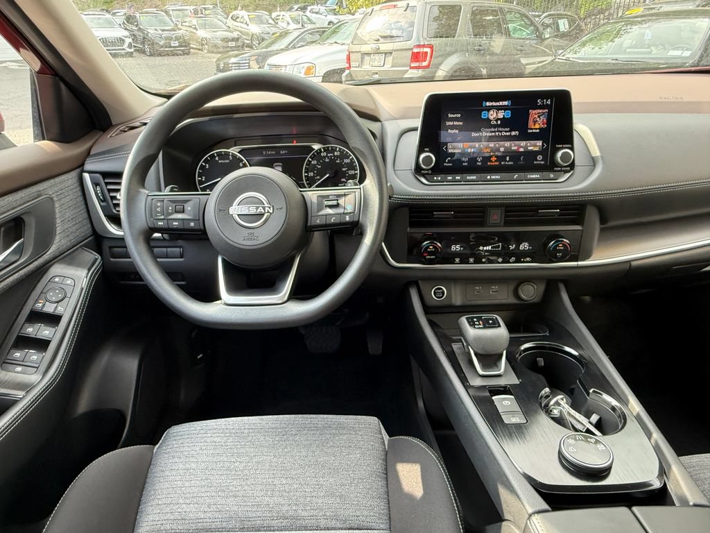 Used 2023 Nissan Rogue SV AWD/4WD image 11
