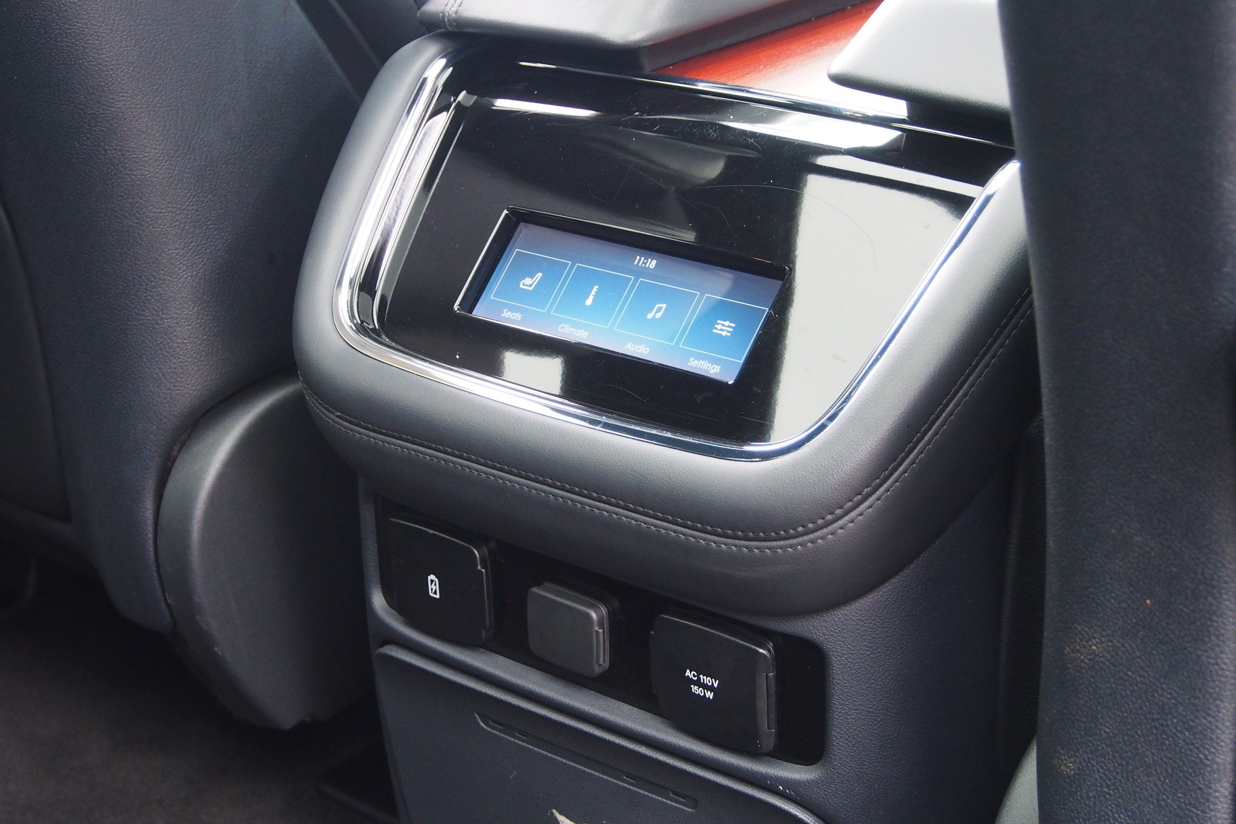 Used 2024 Lincoln Navigator Premiere image 16