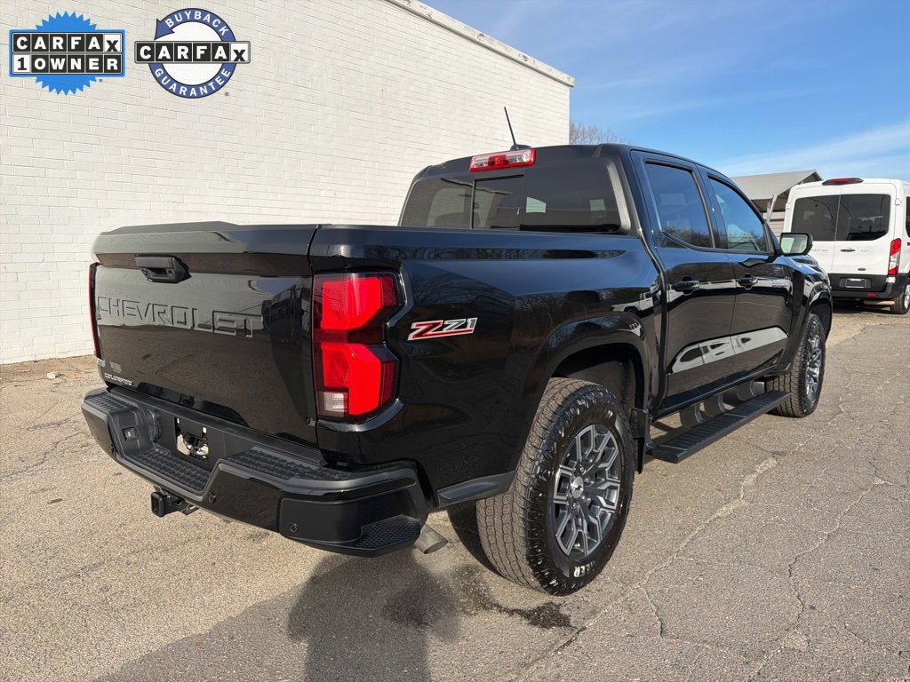 Used 2025 Chevrolet Colorado Z71 w/ Technology Package image 2