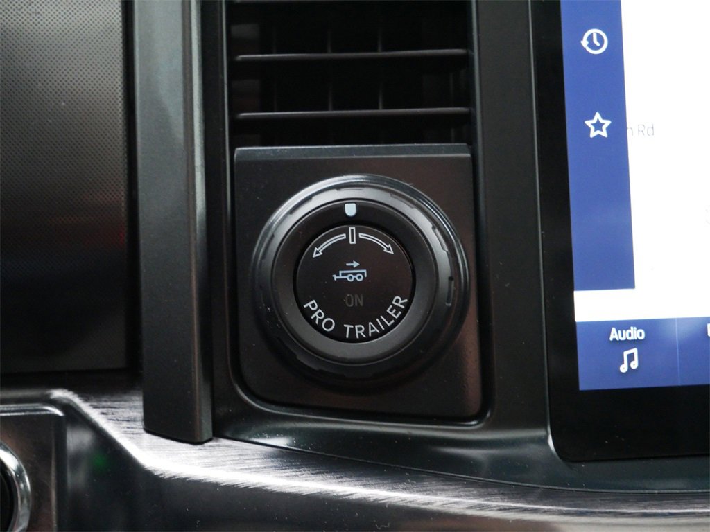 Used 2022 Ford F150 Lariat w/ Equipment Group 502A High image 25