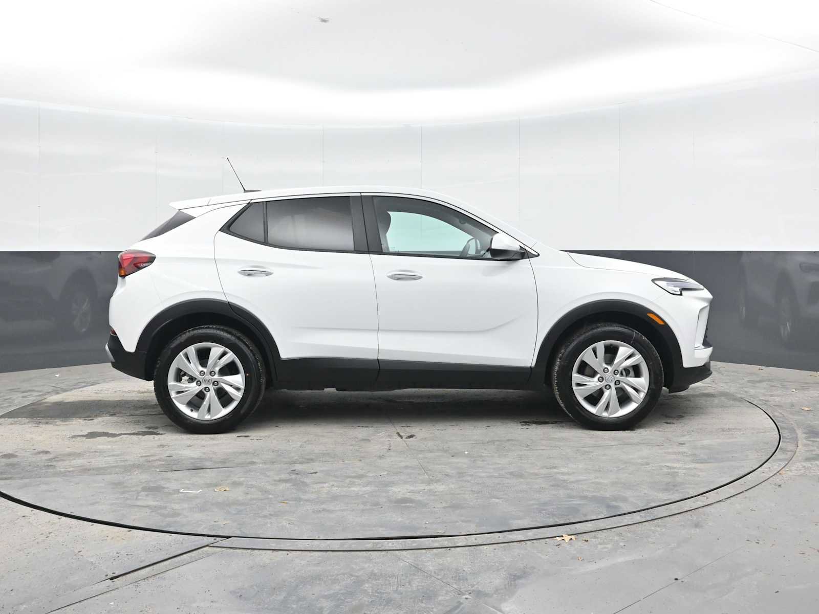 New 2026 Buick Encore GX Preferred w/ Comfort Package AWD/4WD image 9