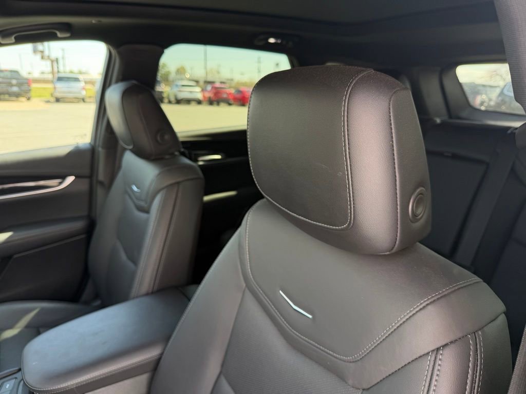 Used 2023 Cadillac XT5 Premium Luxury image 15