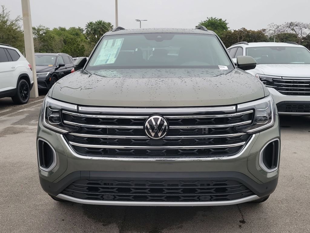 New 2026 Volkswagen Atlas SE image 2