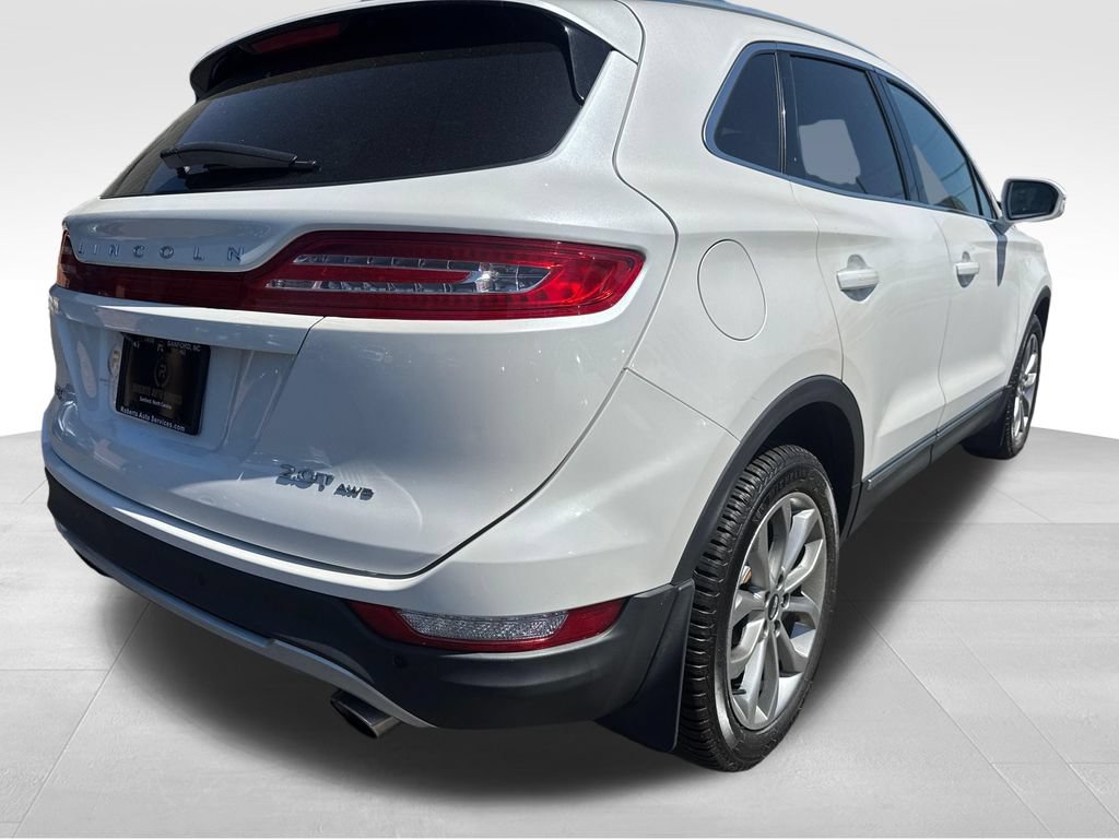 Used 2018 Lincoln MKC Select w/ Select Plus Package AWD/4WD image 5