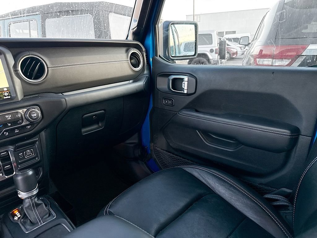 Used 2022 Jeep Wrangler Unlimited Sahara w/ Cold Weather Group image 25