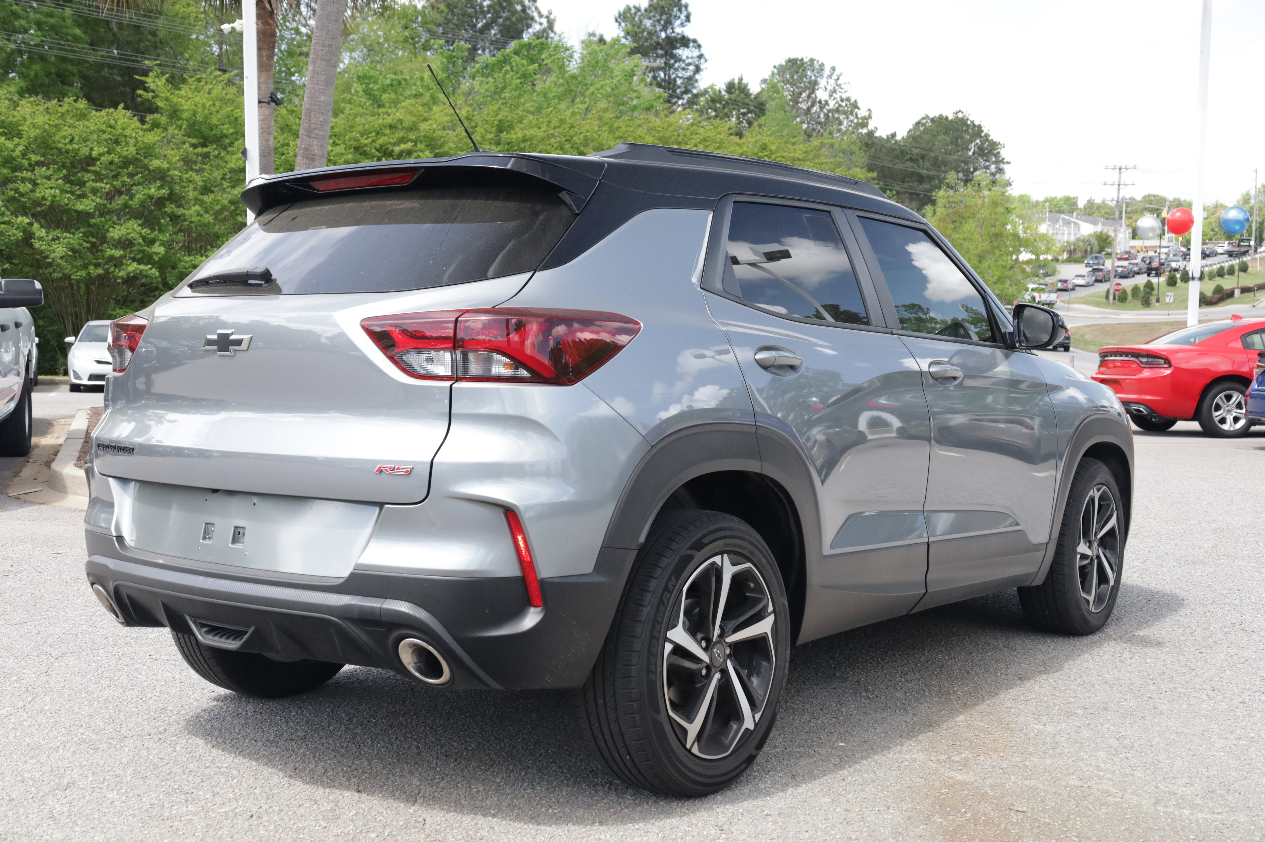 Used 2023 Chevrolet TrailBlazer RS w/ Convenience Package FWD image 6