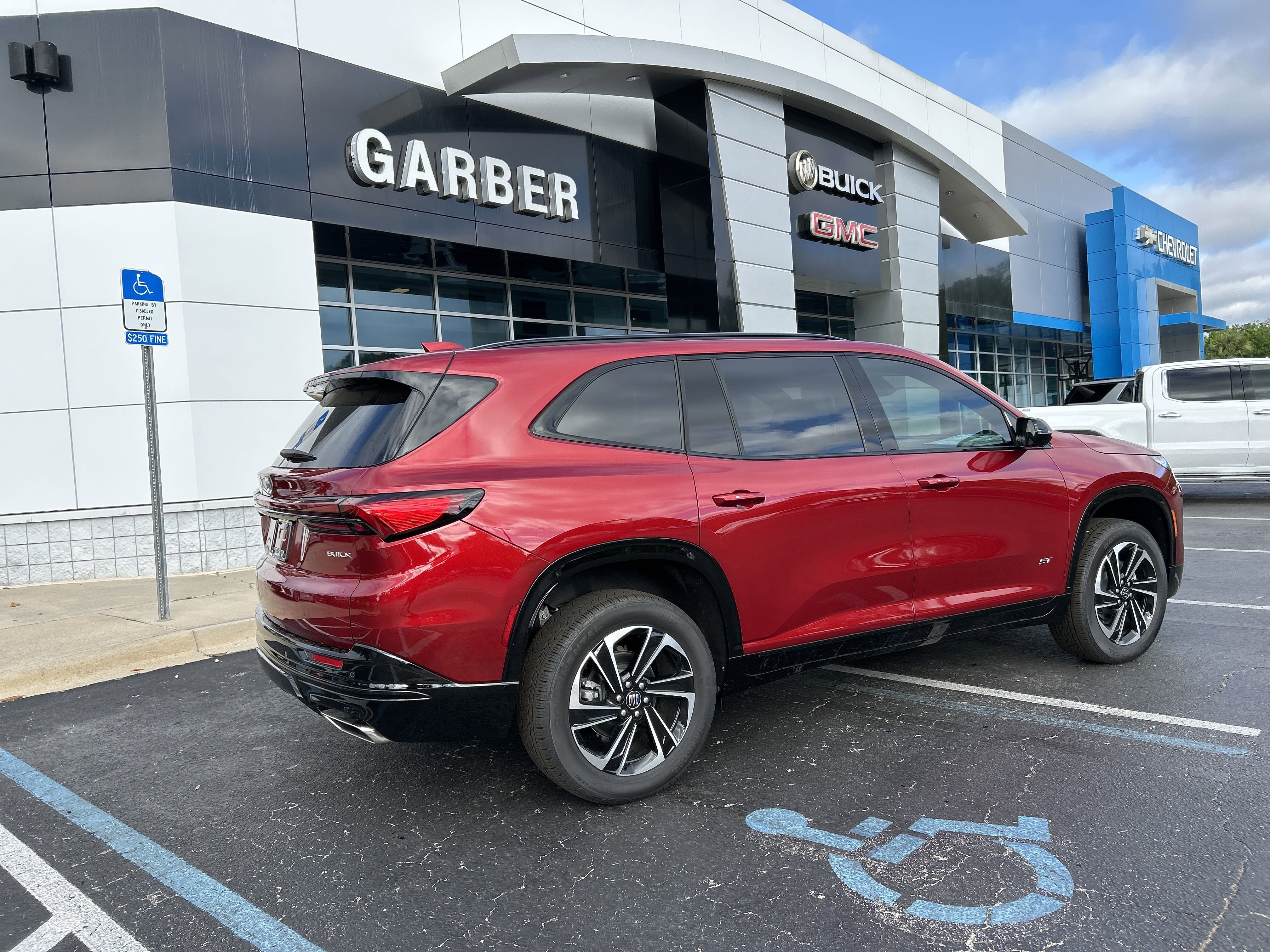 New 2025 Buick Enclave Sport Touring w/ Power Package image 8