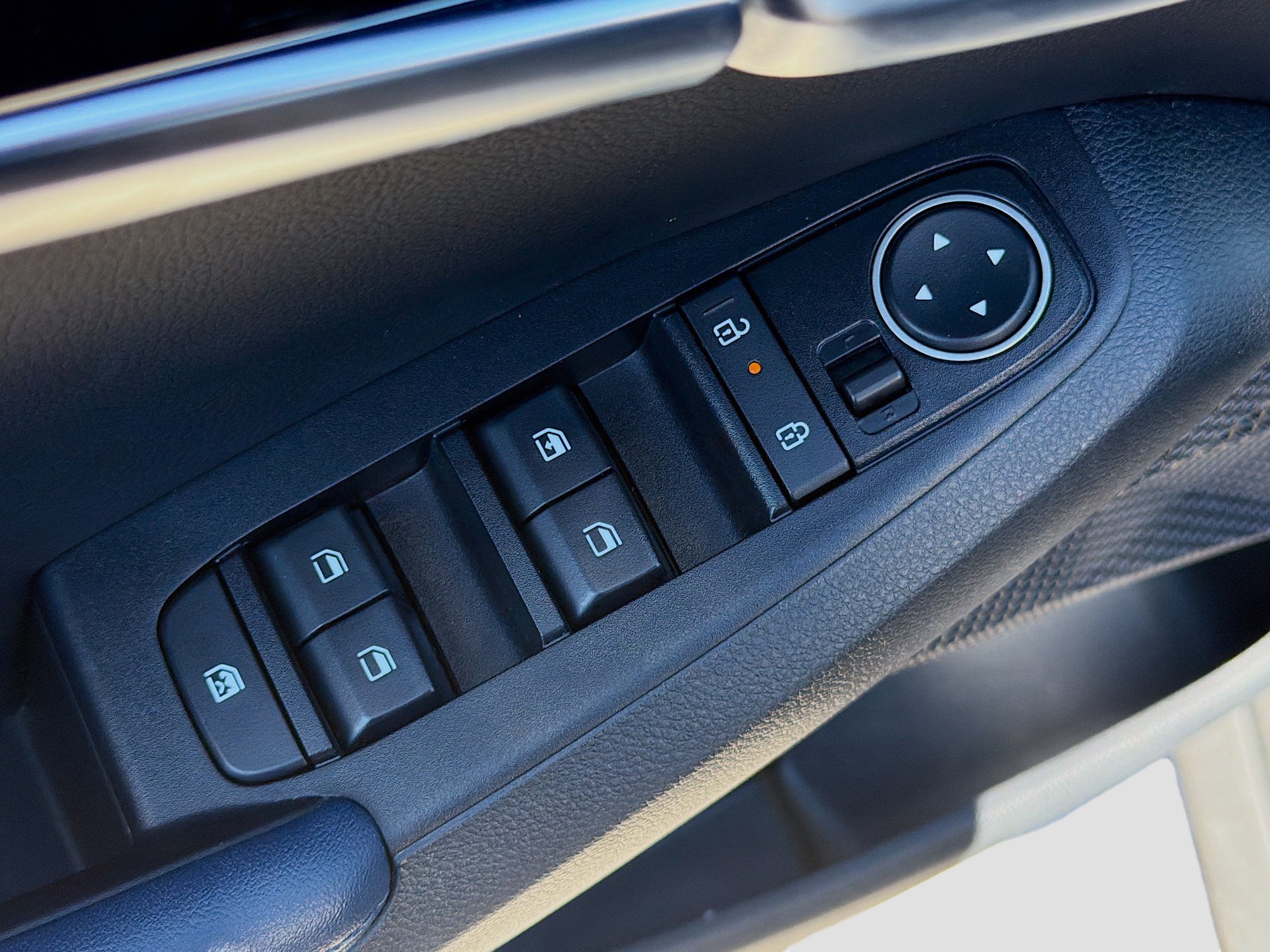 Used 2024 Kia Seltos S image 22