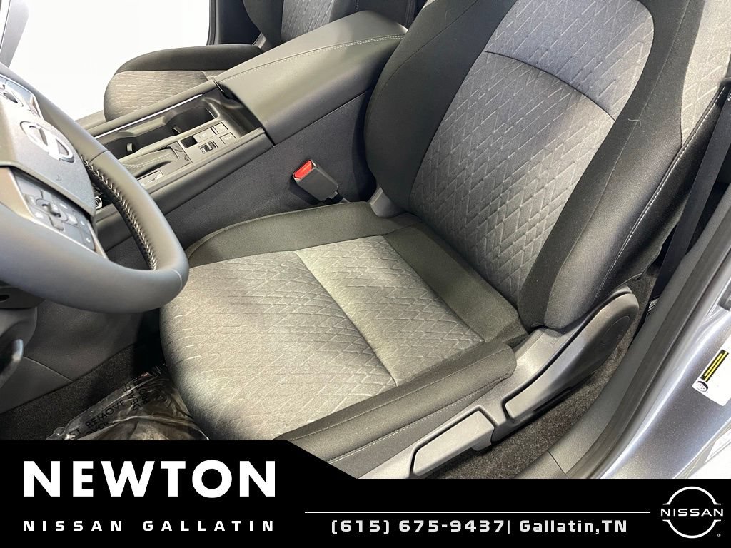 New 2026 Nissan Sentra SV w/ SV Convenience Package FWD image 15