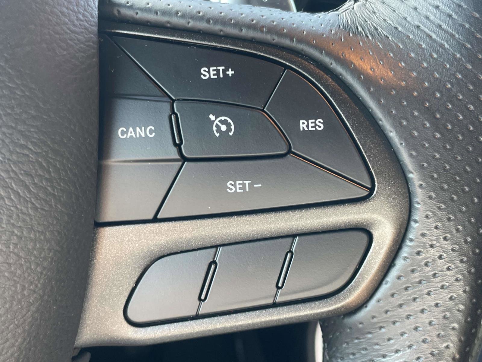 Used 2021 Dodge Challenger R/T Scat Pack image 9