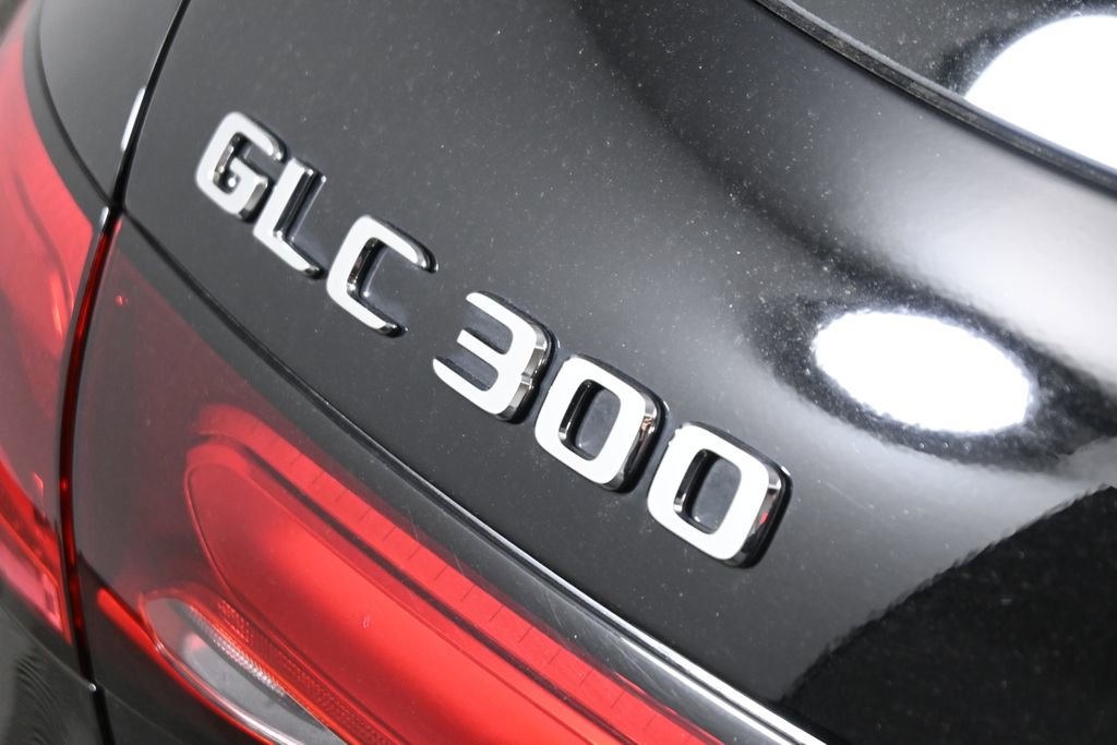 Certified 2026 Mercedes-Benz GLC 300 4MATIC image 37