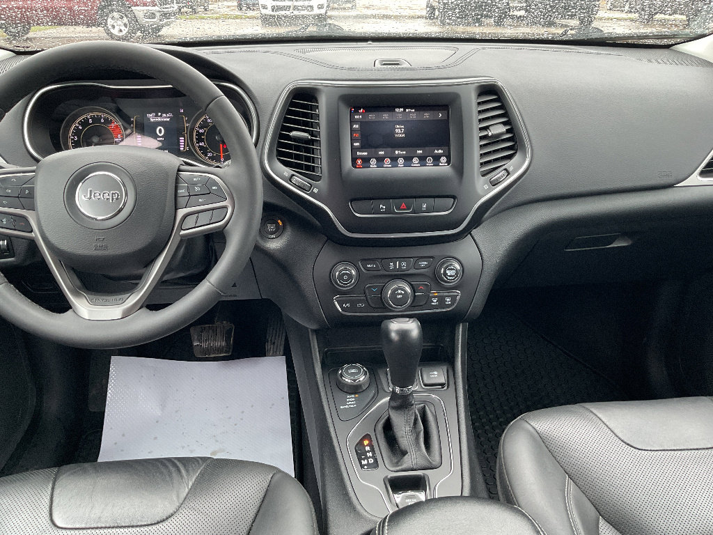 Used 2021 Jeep Cherokee Latitude Lux AWD/4WD image 12