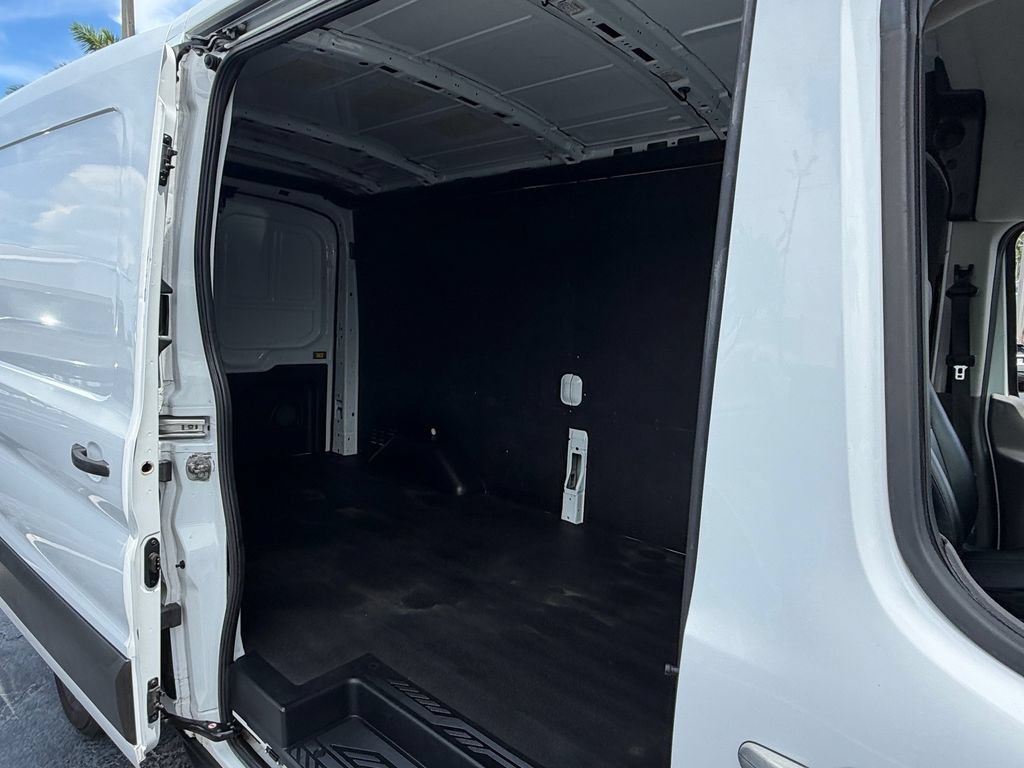 Used 2024 Ford Transit 250 148 Medium Roof w/ Load Area Protection Package RWD image 14