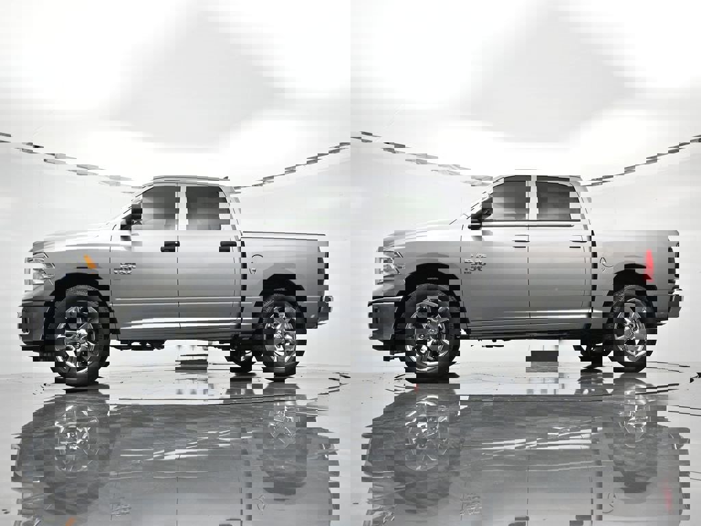 New 2024 RAM 1500 Tradesman w/ Tradesman SXT Package image 42