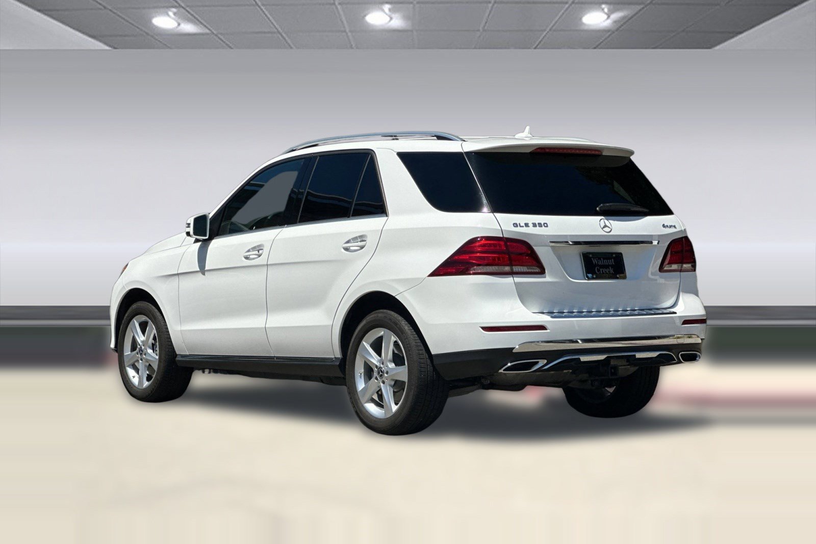 Used 2018 Mercedes-Benz GLE 350 4MATIC image 3