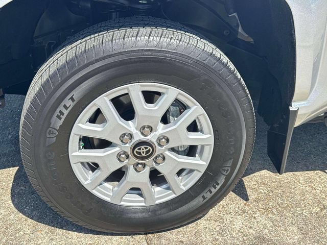 Used 2024 Toyota Tacoma SR5 RWD image 4