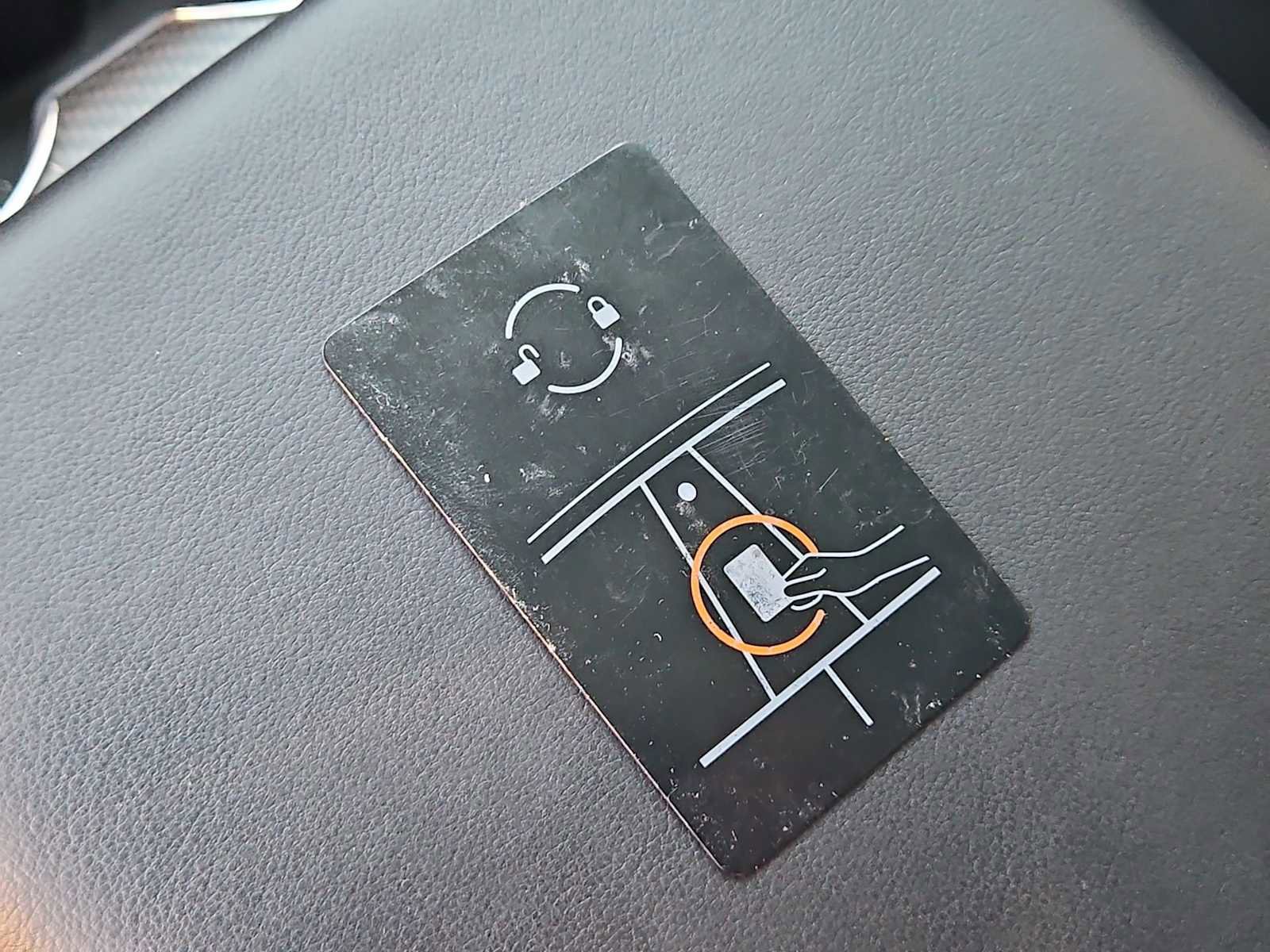 Used 2022 Tesla Model X Plaid image 31