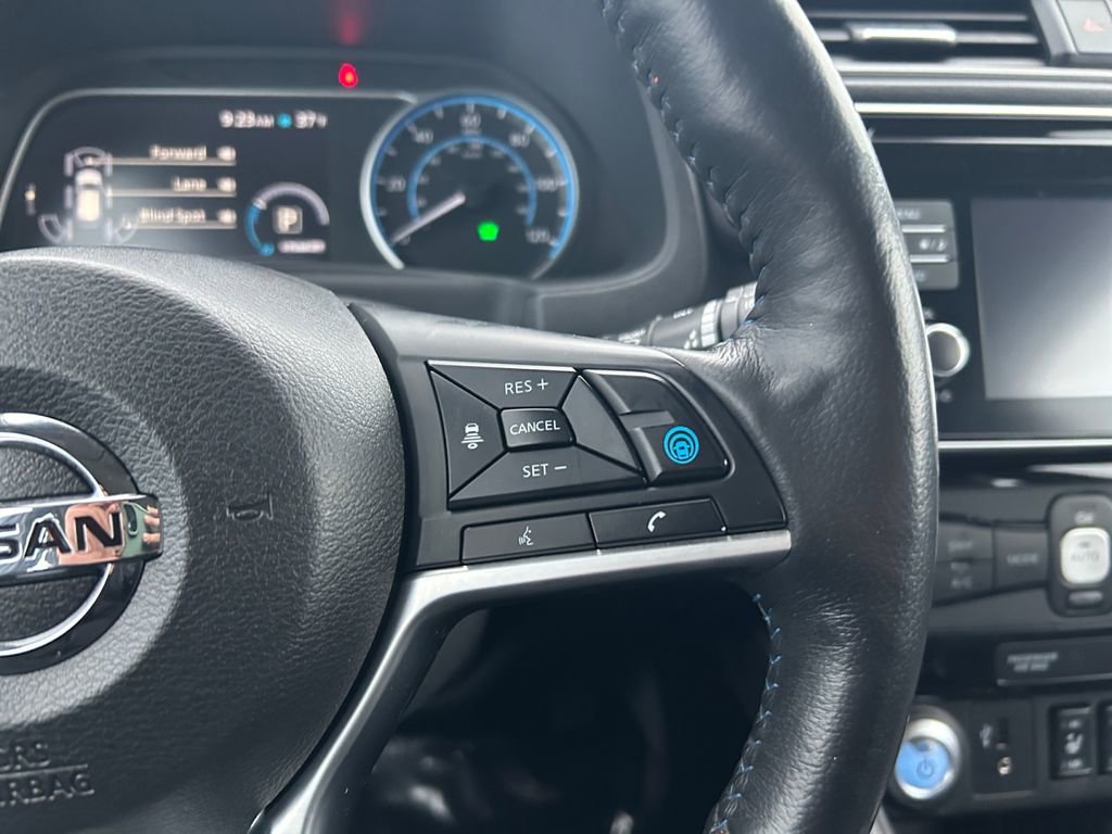 Used 2019 Nissan Leaf SL w/ SL Technology Package image 18