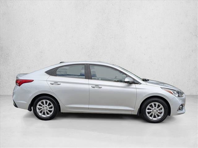 Used 2020 Hyundai Accent SEL FWD image 4