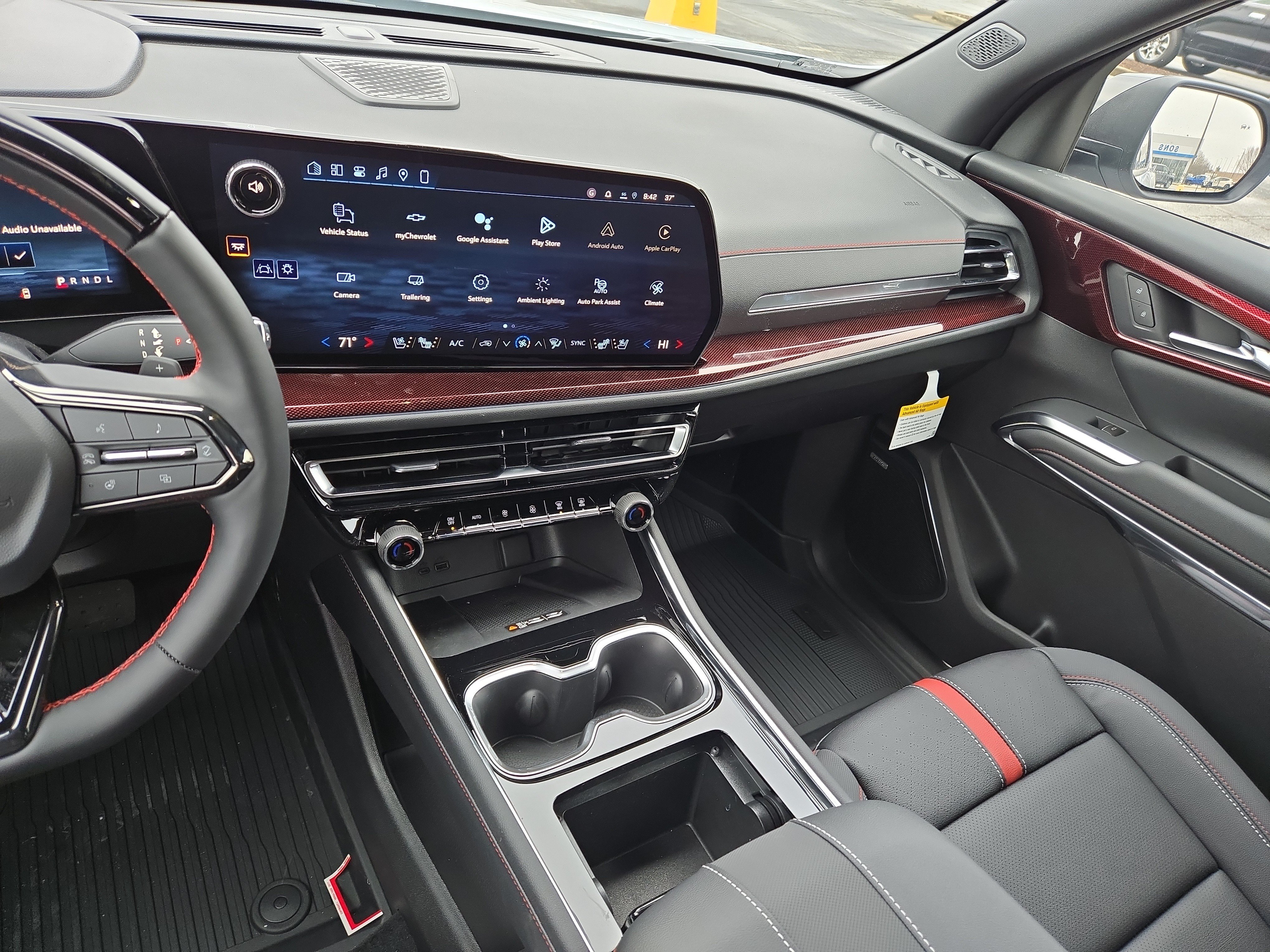 New 2026 Chevrolet Traverse RS w/ LPO, Floor Liner Package FWD image 27
