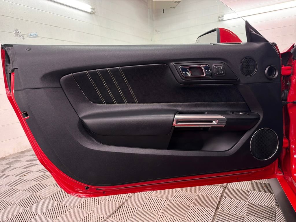 Used 2015 Ford Mustang GT Premium w/ Equipment Group 401A image 7